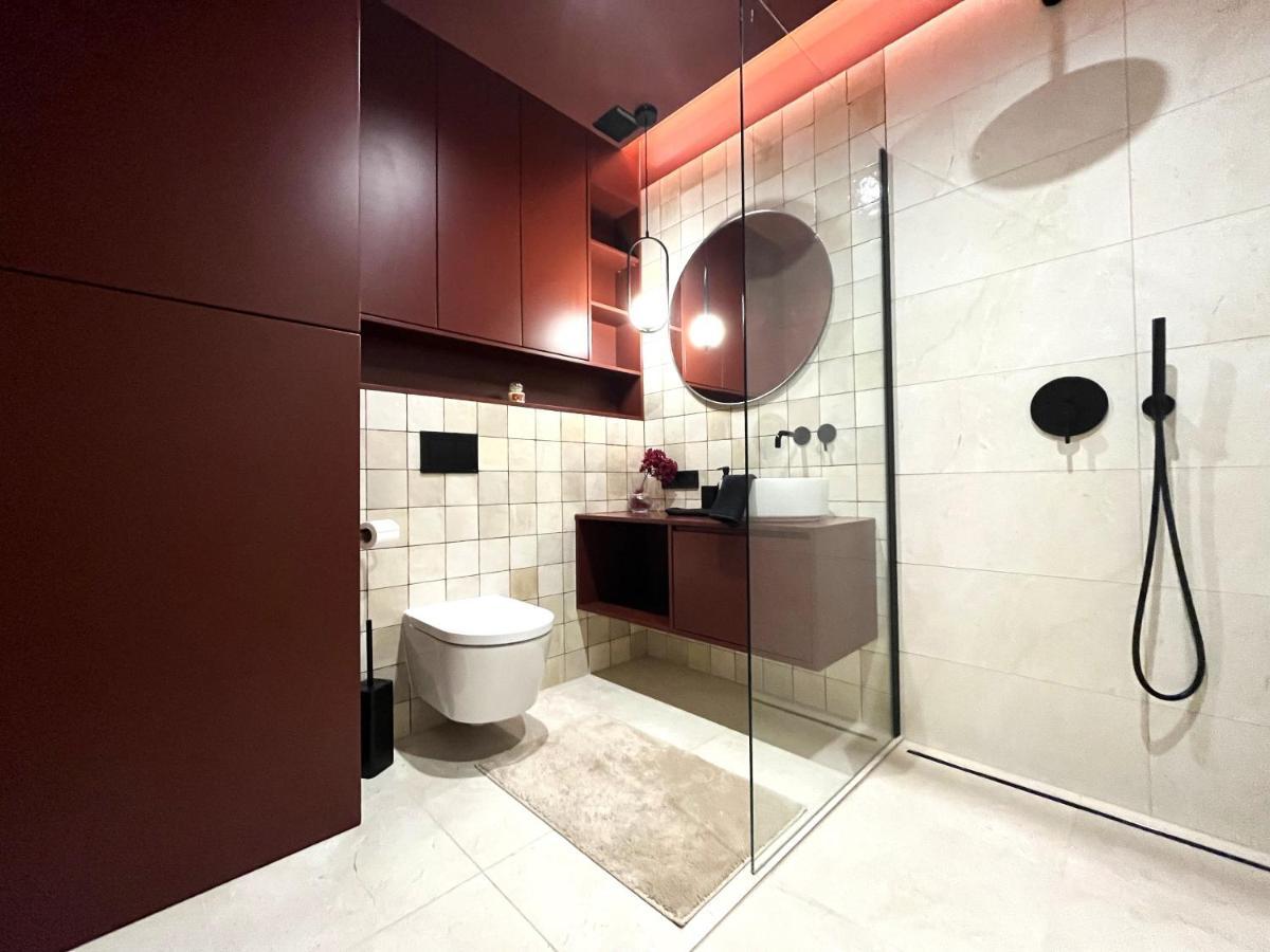 Wyszynskiego Apartment - Self Check-In 20H - Parking &Lift Wroclaw Exterior photo